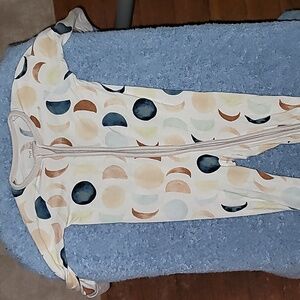 Little Sleepies Luna Neutral Zippy Sleeper phases of the moon Unisex size 0-3 mo